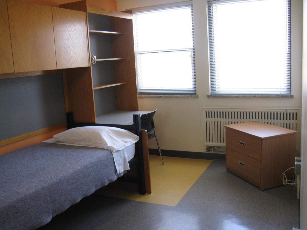 Universite De Moncton Ngoại thất bức ảnh